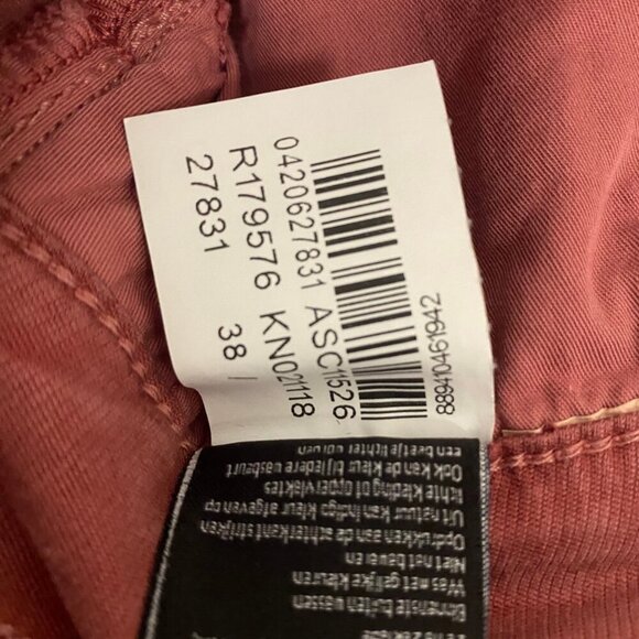 🔥 34 Heritage Slim Fit Rust Red Shorts (Size 38) – TENCEL™ Blend - Picture 9 of 9